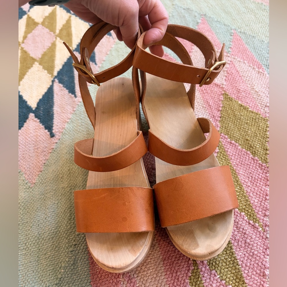 Women's Tan Leather Platform Sandals with Ankle Strap